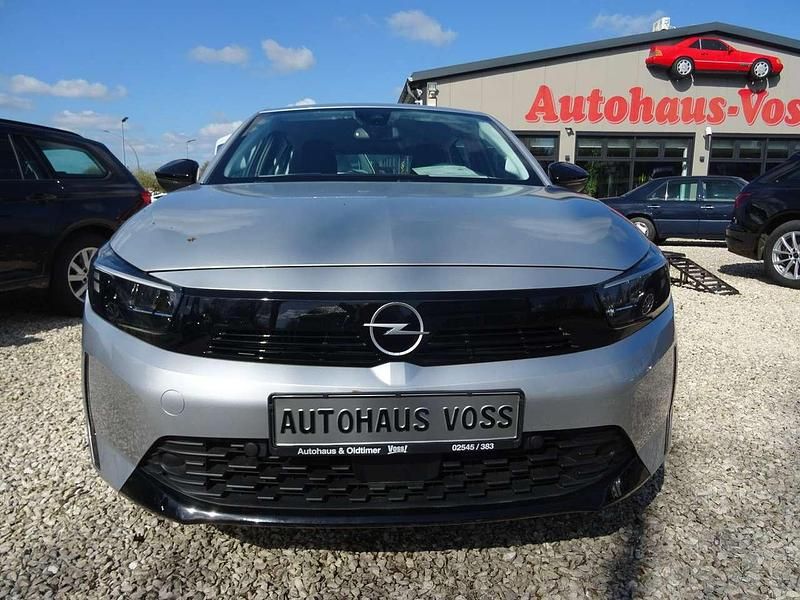 Gebraucht Opel Corsa Basis 101 PS (74 kW) 2024 Grau Limousine
