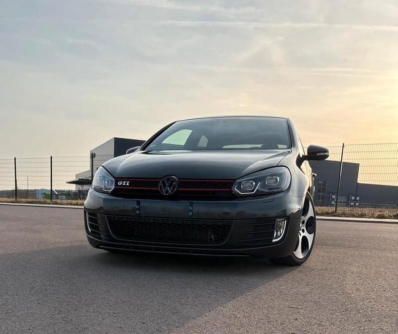 Gebraucht VW Golf VI GTI 210 PS (154 kW) 2012 Grau Kleinwagen