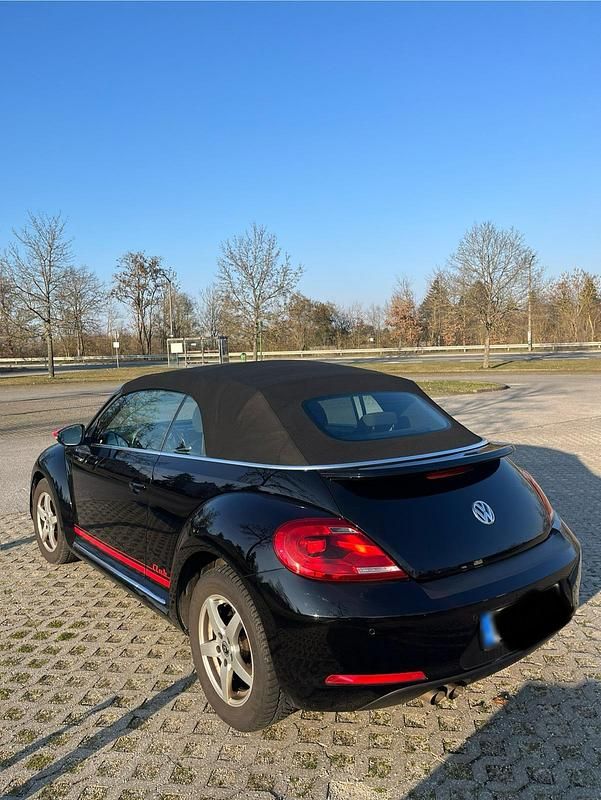 Gebraucht VW Beetle 150 PS (110 kW) 2016 Schwarz Kleinwagen