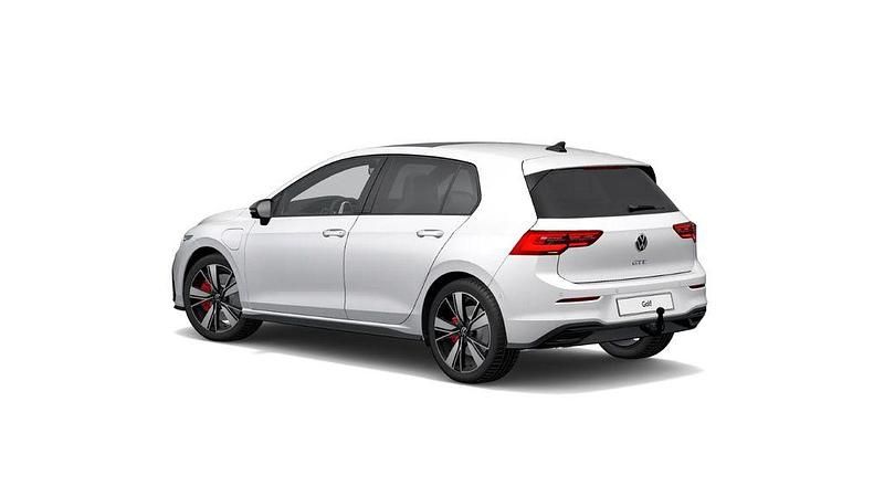 Gebraucht VW Golf VIII GTE 245 PS (180 kW) 2022 Oryxweiß perlmutteffekt Limousine