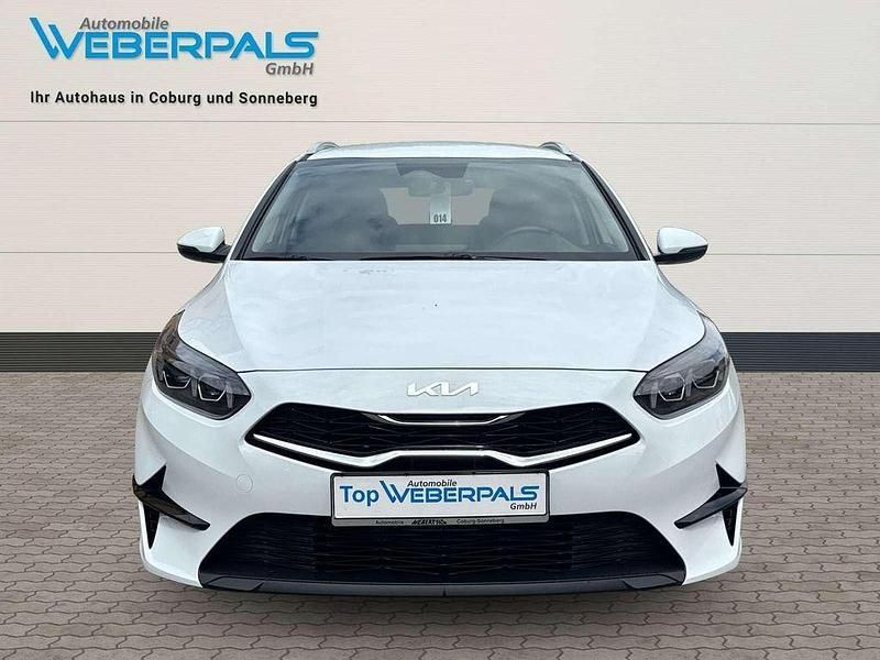 Gebraucht Kia Ceed Sportswagon Platinum 140 PS (102 kW) 2025 Carraraweiß Kombi