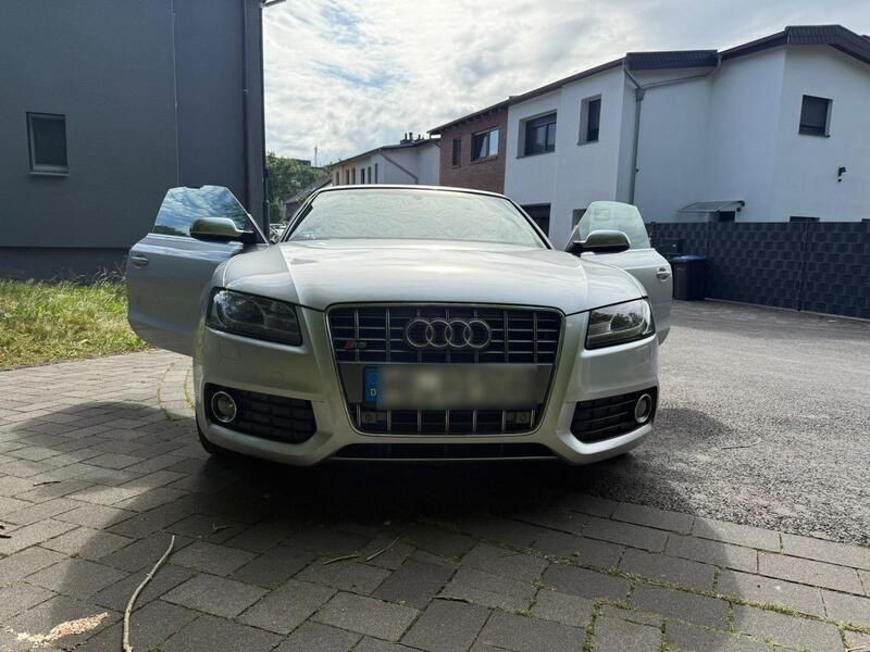 Silber Gebraucht 2011 Audi S5 Cabriolet Comfort Cabrio | 19.990 € (Guter Preis) - Bild 1/4
