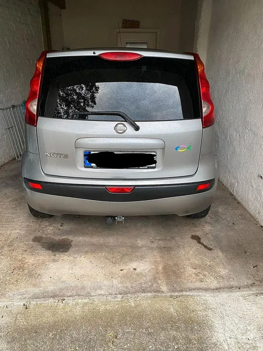 Gebraucht Nissan Note Acenta 110 PS (80 kW) 2006 Silber Kleinwagen