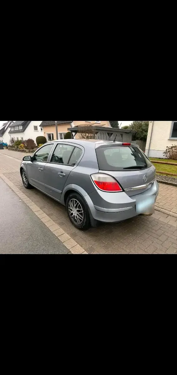 Gebraucht Opel Astra 105 PS (77 kW) 2004 Grau Limousine