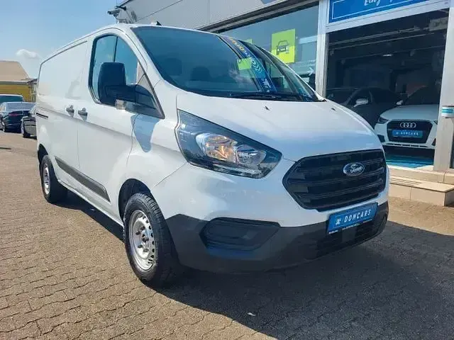 Gebraucht Ford Transit 107 PS (78 kW) 2020 Weiß Van / Kleinbus