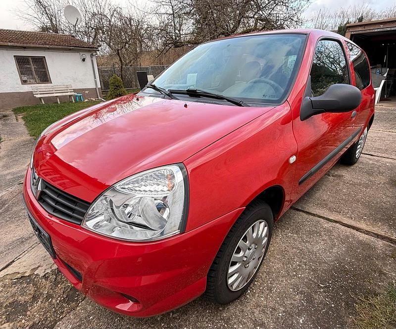 Gebraucht Renault Clio II Campus 65 PS (47 kW) 2009 Rot Kleinwagen