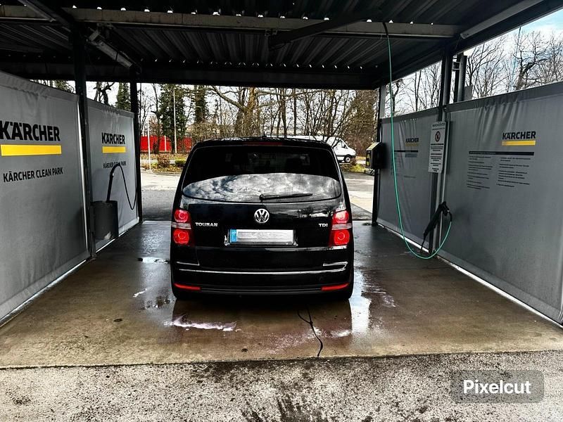 Gebraucht VW Touran 105 PS (77 kW) 2009 Schwarz Van / Kleinbus