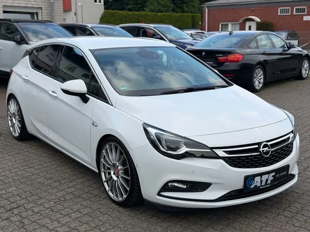 Gebraucht Opel Astra Innovation 110 PS (80 kW) 2018 Weiß Limousine
