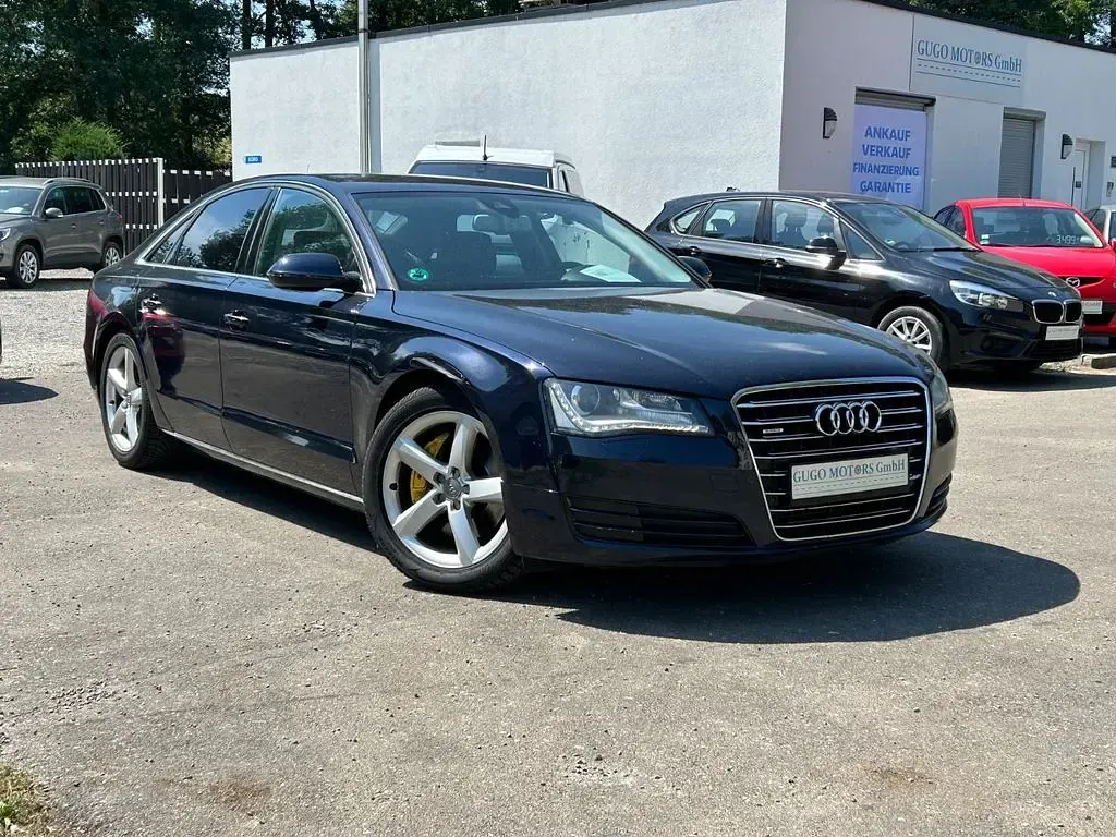 Gebraucht Audi A8 Sport 250 PS (183 kW) 2011 Blau Limousine