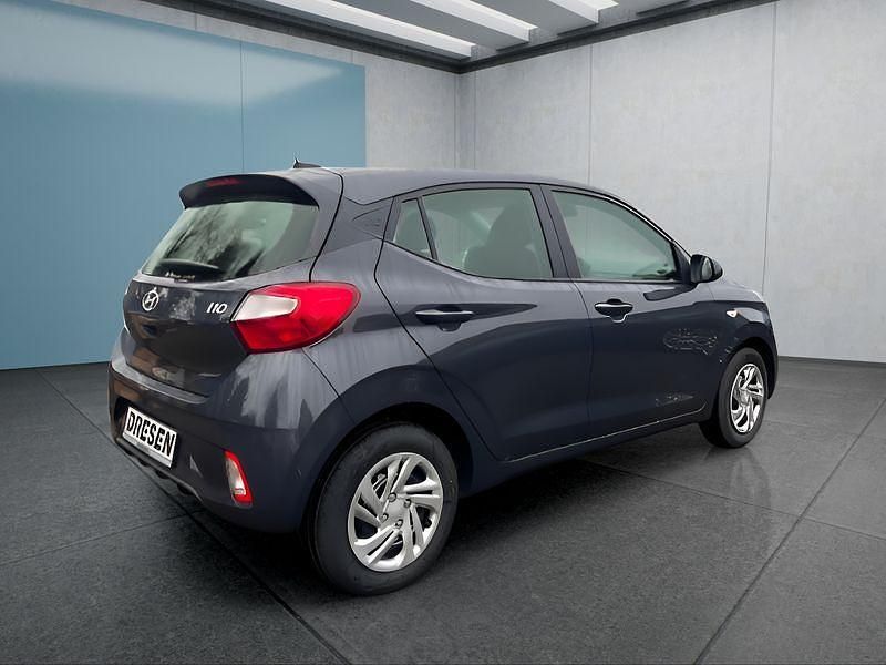 Gebraucht Hyundai i10 Select 63 PS (46 kW) 2025 Grau Kleinwagen