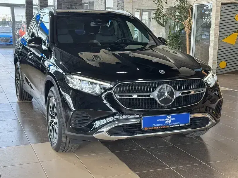 Gebraucht Mercedes GLC220 Avantgarde 220 PS (161 kW) 2023 Schwarz SUV