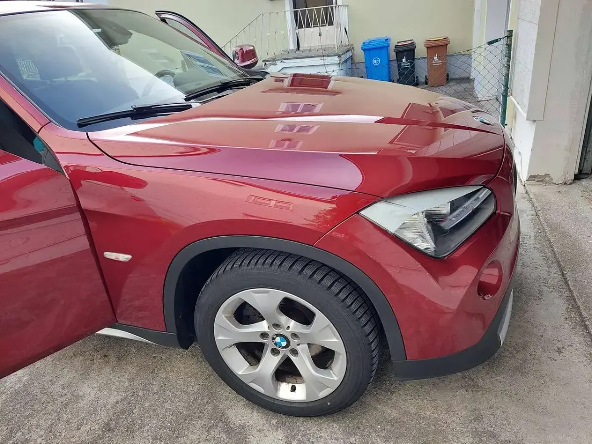 Second-hand BMW X1 177 CP (130 kW) 2010 Roșu SUV
