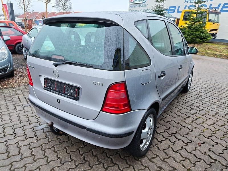 Gebraucht Mercedes A170 Avantgarde 90 PS (66 kW) 1999 Silber Limousine