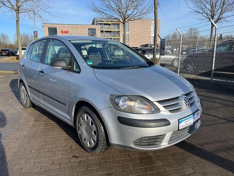 Gebraucht VW Golf Plus Cross Trendline 105 PS (77 kW) 2009 Silber Van / Kleinbus