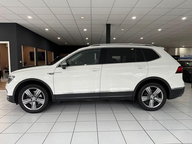 Gebraucht VW Tiguan Allspace 200 PS (147 kW) 2021 Weiß SUV