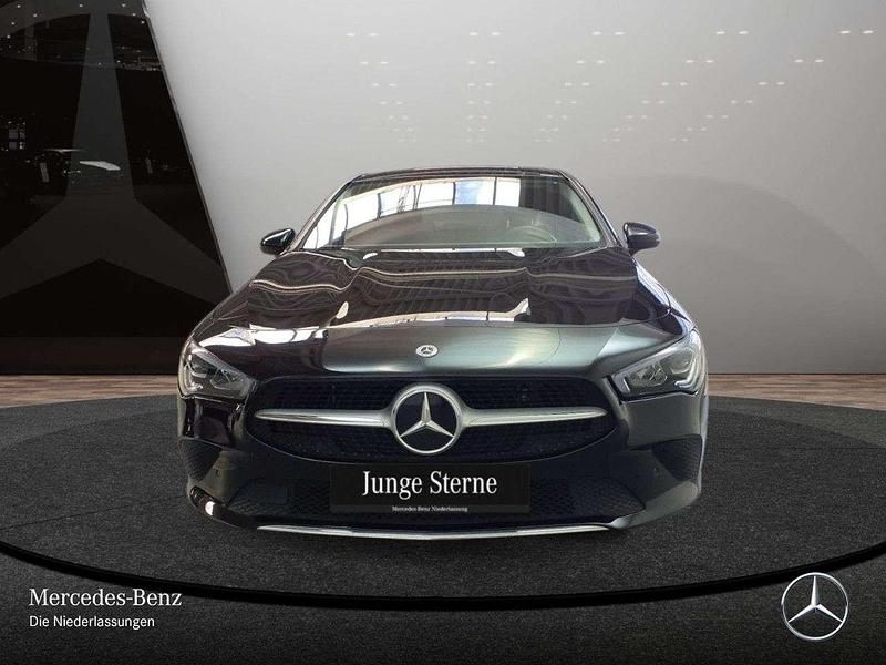 Gebraucht Mercedes CLA250e Progressive 160 PS (117 kW) 2023 Schwarz Limousine