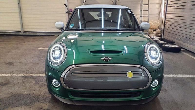 Gebraucht Mini Cooper SE 135 kW (184 PS) 2021 Grün Kleinwagen