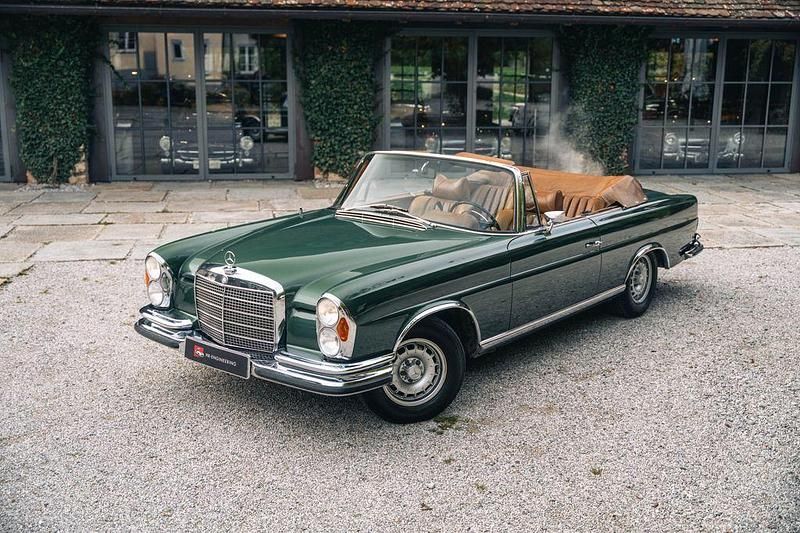 Grün Gebraucht 1970 Mercedes 280 SE Cabrio | 289.000 € - Bild 1/4