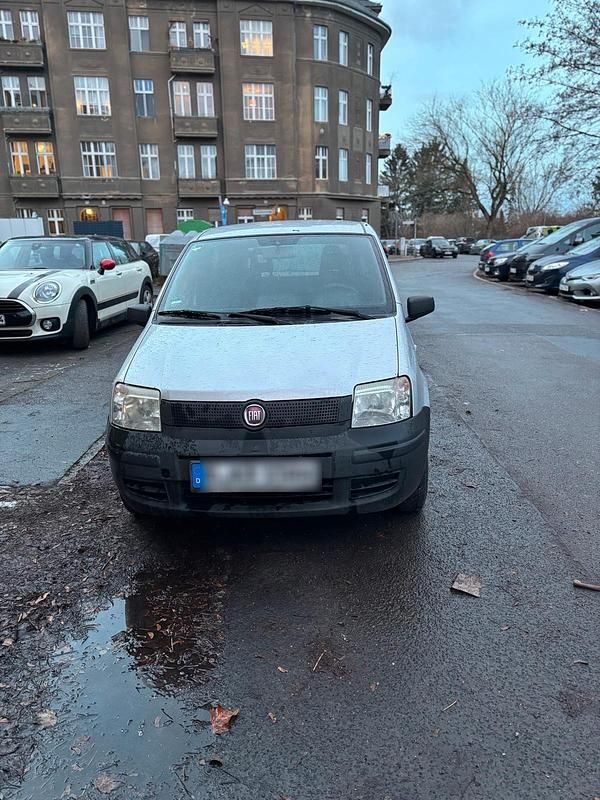 Grau Gebraucht 2009 Fiat Panda Kleinwagen | 1.200 € (Guter Preis) - Bild 1/4