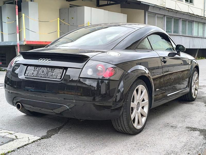 Schwarz Gebraucht 2003 Audi TT S-Line Coupé | 3.490 € - Bild 1/4