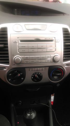 Gebraucht Hyundai i20 78 PS (57 kW) 2011 Rot Kleinwagen