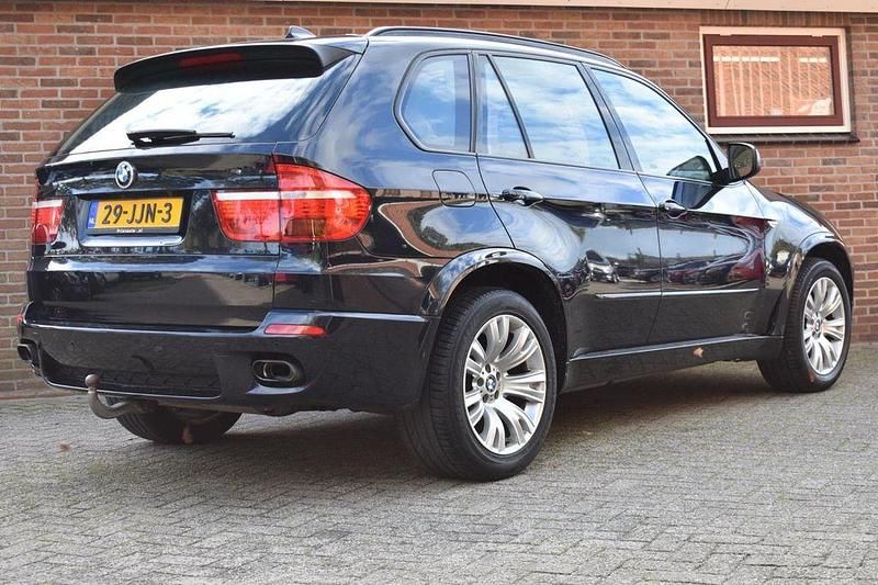 Gebraucht BMW X5 Executive 272 PS (200 kW) 2009 Schwarz SUV