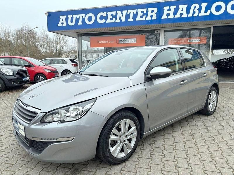 Gebraucht Peugeot 308 Active 131 PS (96 kW) 2016 Grau Limousine