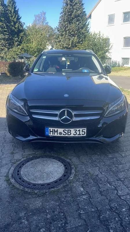 Gebraucht Mercedes C220 170 PS (125 kW) 2017 Schwarz Kombi