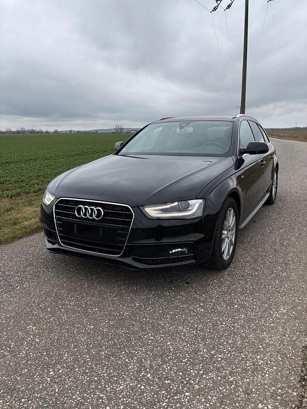 Gebraucht Audi A4 Ambition 150 PS (110 kW) 2015 Schwarz Kombi