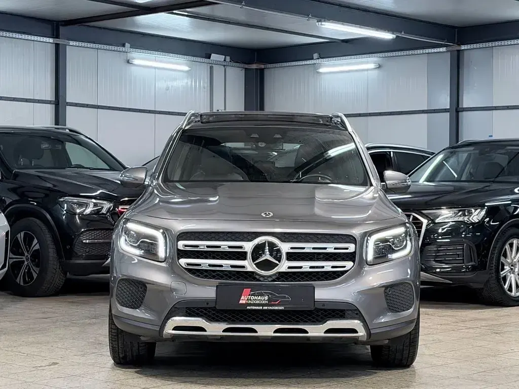 Gebraucht Mercedes GLB200 Progressive 150 PS (110 kW) 2021 Grau SUV