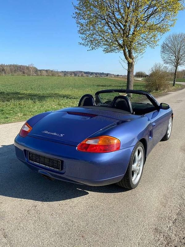 Second-hand Porsche Boxster S 252 CP (185 kW) 2000 Albastru Cabrio