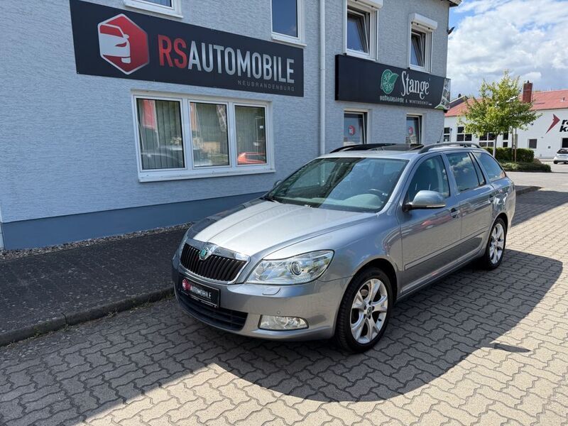 Grau Gebraucht 2013 Skoda Octavia Elegance Kombi | 9.499 € (Fairer Preis) - Bild 1/4