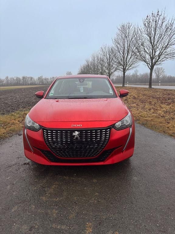Gebraucht Peugeot 208 Active 101 PS (74 kW) 2020 Rot Kleinwagen