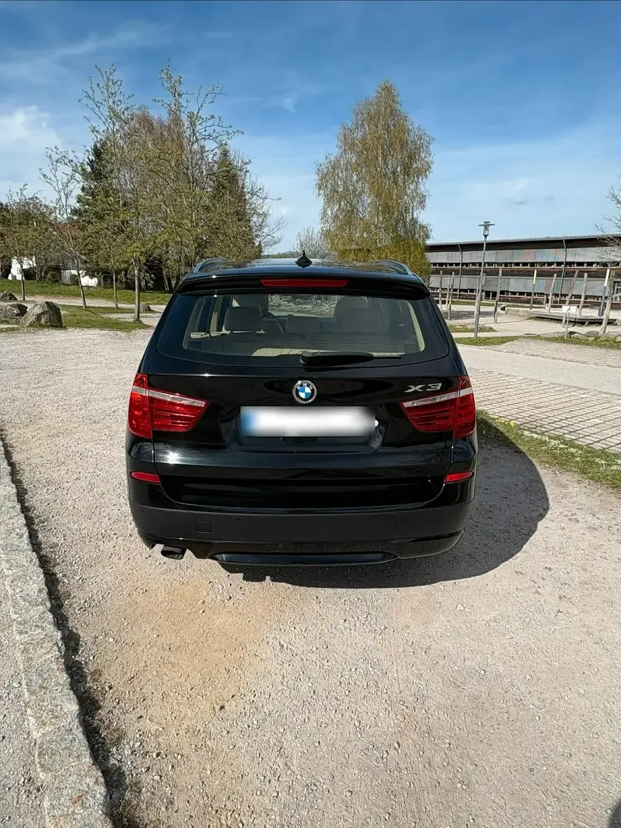 Gebraucht BMW X3 184 PS (135 kW) 2011 Schwarz SUV