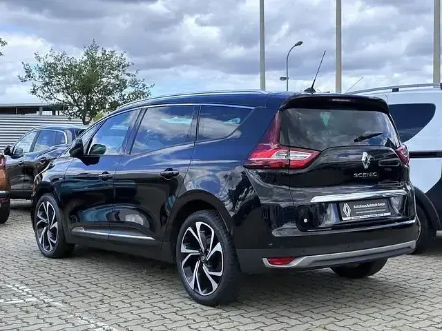 Gebraucht Renault Grand Scénic IV Bose Edition 132 PS (97 kW) 2017 Perlmuttschwarz Van / Kleinbus