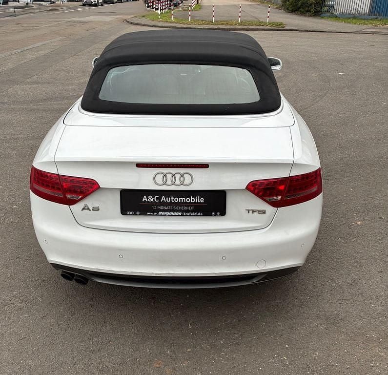Gebraucht Audi A5 Cabriolet Sport 160 PS (117 kW) 2011 Weiß Cabrio