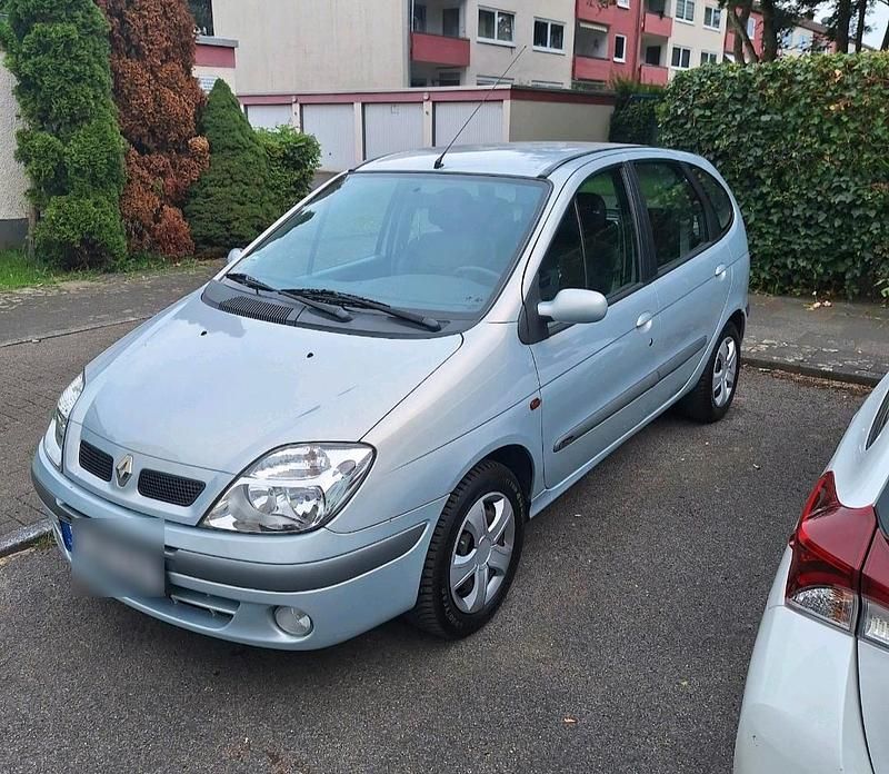 Silber Gebraucht 2002 Renault Scénic Van / Kleinbus | 1.500 € (Fairer Preis) - Bild 1/4