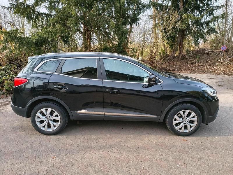Gebraucht Renault Kadjar 130 PS (95 kW) 2018 Schwarz SUV