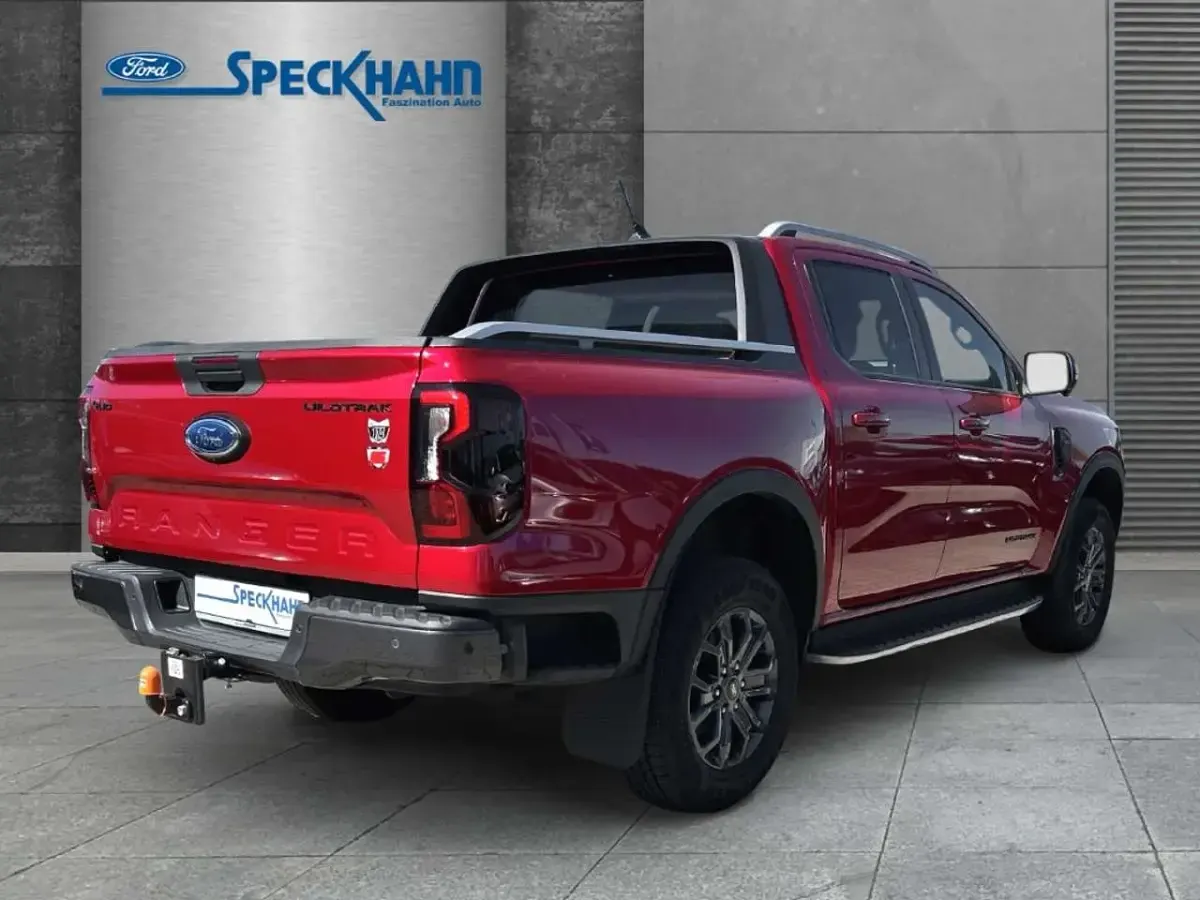 Gebraucht Ford Ranger Wildtrack 205 PS (150 kW) 2024 Lucidrot metallic Pickup