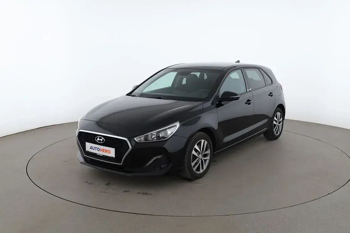 Gebraucht Hyundai i30 YES! 99 PS (72 kW) 2020 Limousine