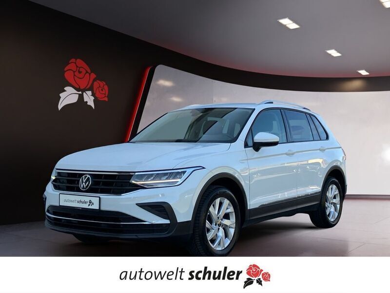 Gebraucht VW Tiguan Life 150 PS (110 kW) 2021 Pure white SUV