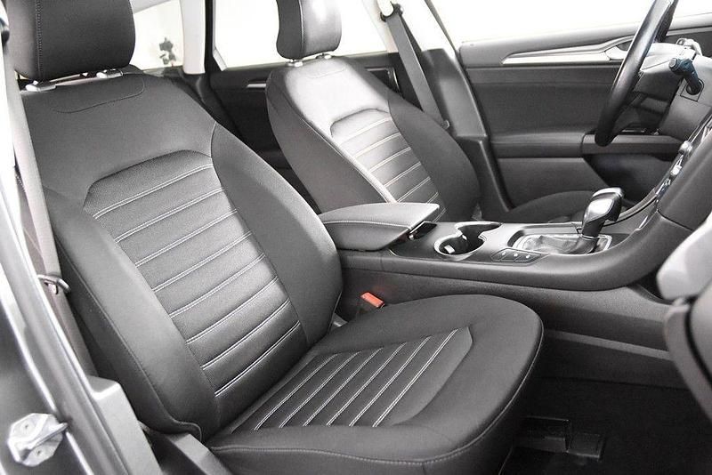 Gebraucht Ford Mondeo 188 PS (138 kW) 2021 Grau Kombi
