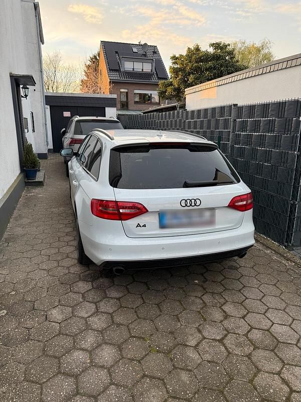 Gebraucht Audi A4 S-Line 170 PS (125 kW) 2015 Weiß Kombi