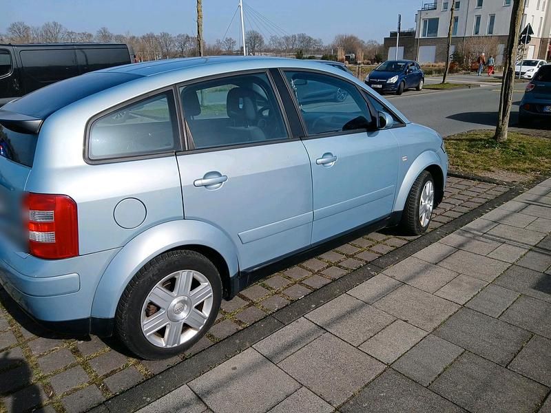 Second-hand Audi A2 110 CP (80 kW) 2003 Argintiu Hatchback