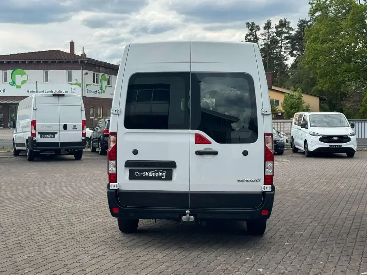 Gebraucht Renault Master 150 PS (110 kW) 2021 Weiß Van / Kleinbus