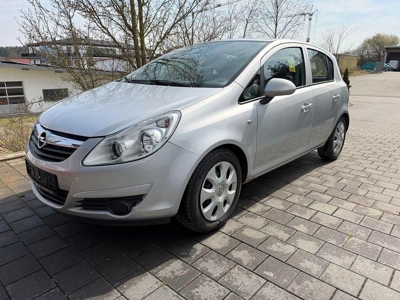 Gebraucht Opel Corsa Basis 80 PS (58 kW) 2009 Kleinwagen