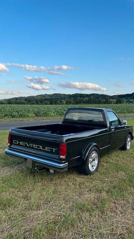 Schwarz Gebraucht 1987 Chevrolet Blazer SUV | 22.500 € - Bild 1/4