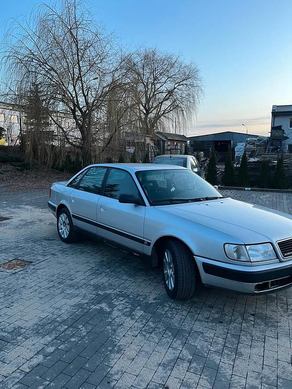 Gebraucht Audi 100 150 PS (110 kW) 1992 Silber Kleinwagen