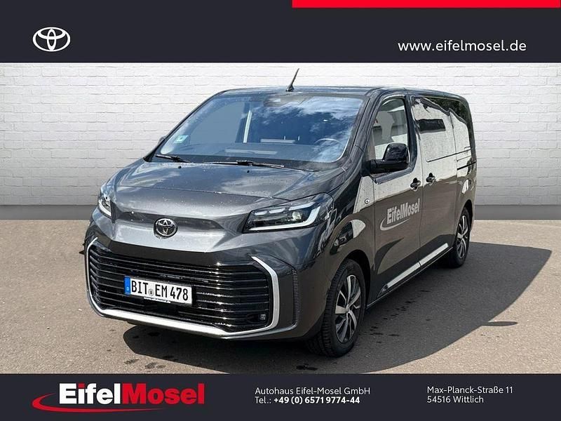Grau Gebraucht 2024 Toyota Proace Lounge Van | 54.960 € - Bild 1/4