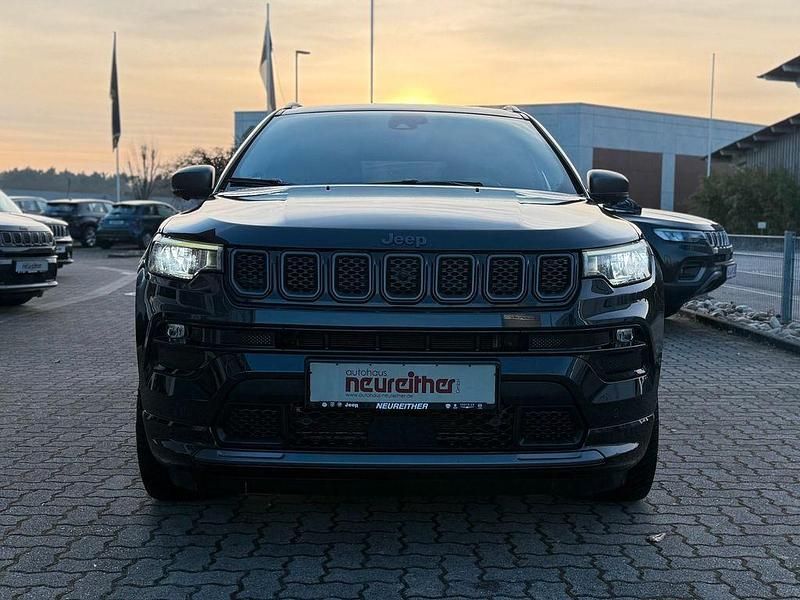 Gebraucht Jeep Compass 80th Anniversary 241 PS (177 kW) 2021 Schwarz SUV